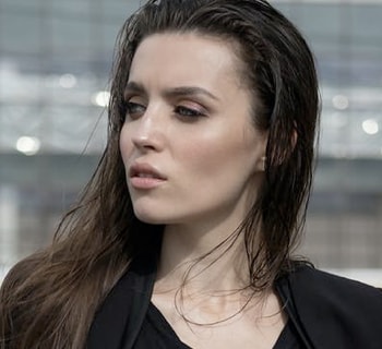 avatar of Maria Simpson, who is one of the leaders of the comapny